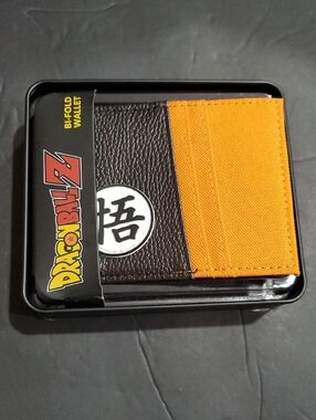 DragonBall Z black orange canvas Goku bifold wallet in DragonBall Z black‎ tin